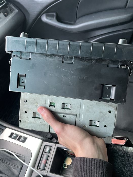 Рідна магнитола бмв е46