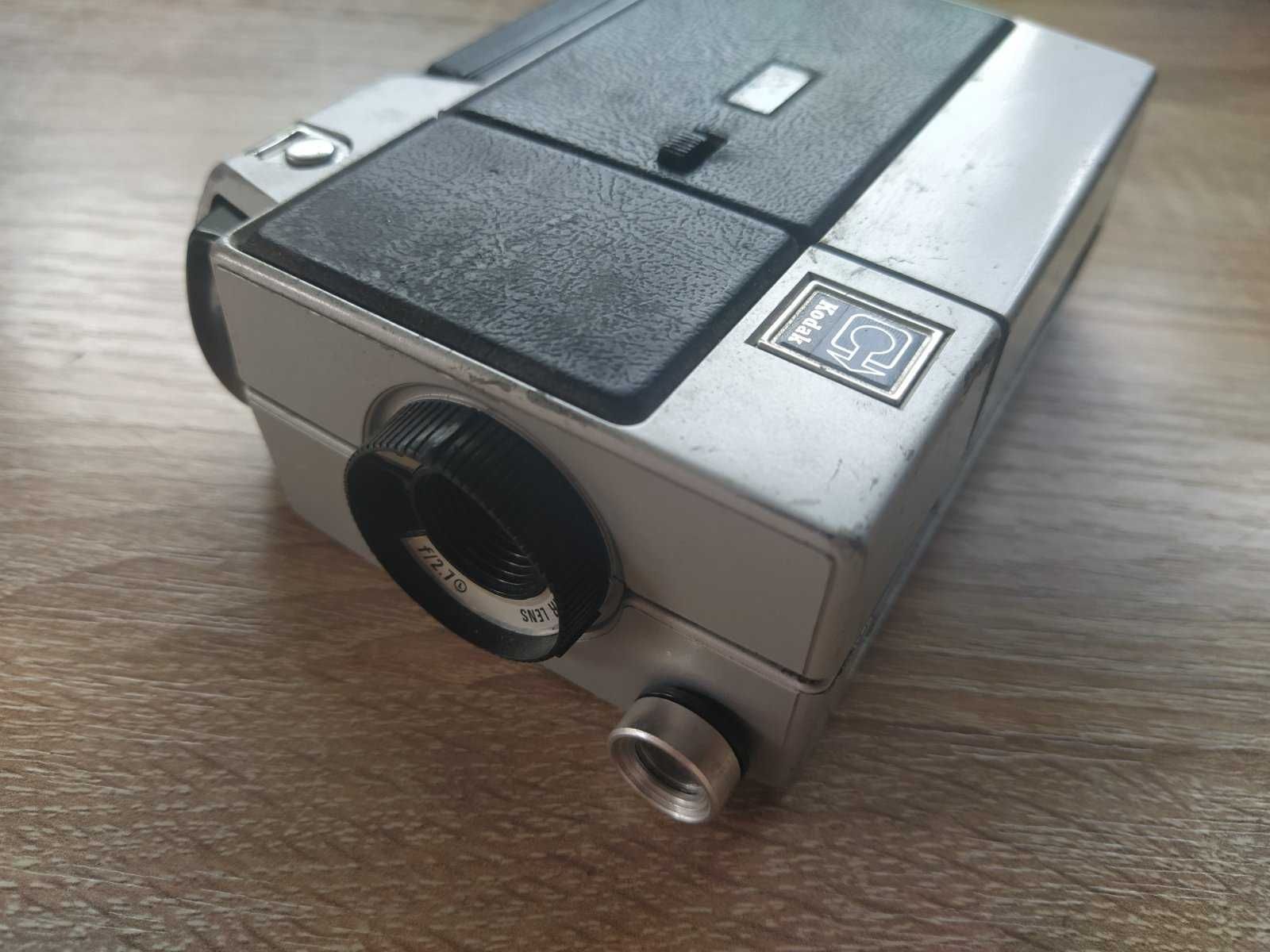 Ретро відеокамера Kodak Instamatic M22 в колекцію
