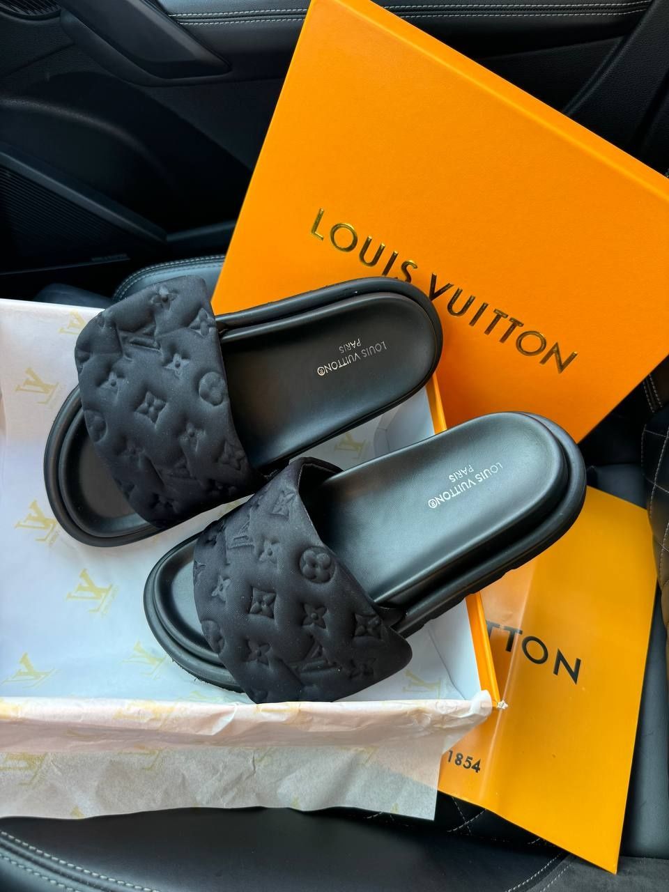 р36-41 Шльопанці Louis Vuitton Black