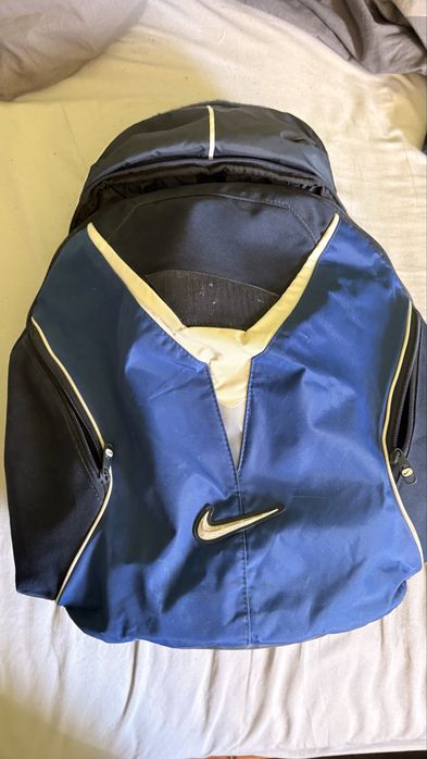 Plecak Nike z kieszeniami niebieski
