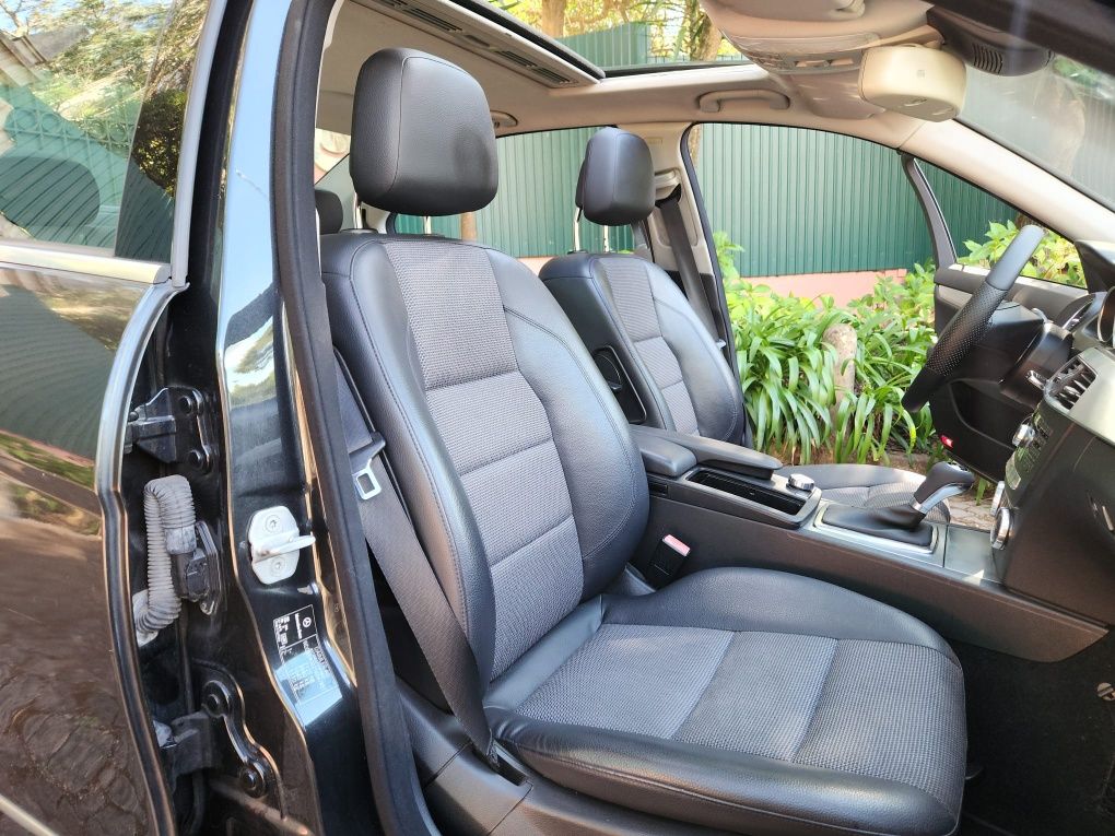 Mercedes C220 CDI Nacional caixa automática