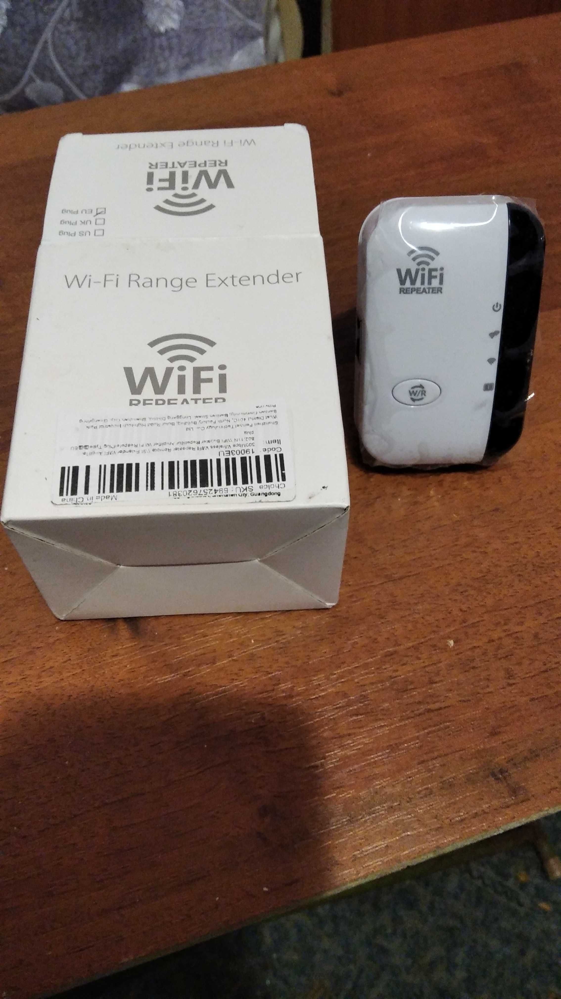 Усилитель сигнала вайфай Wi-Fi Repeater
