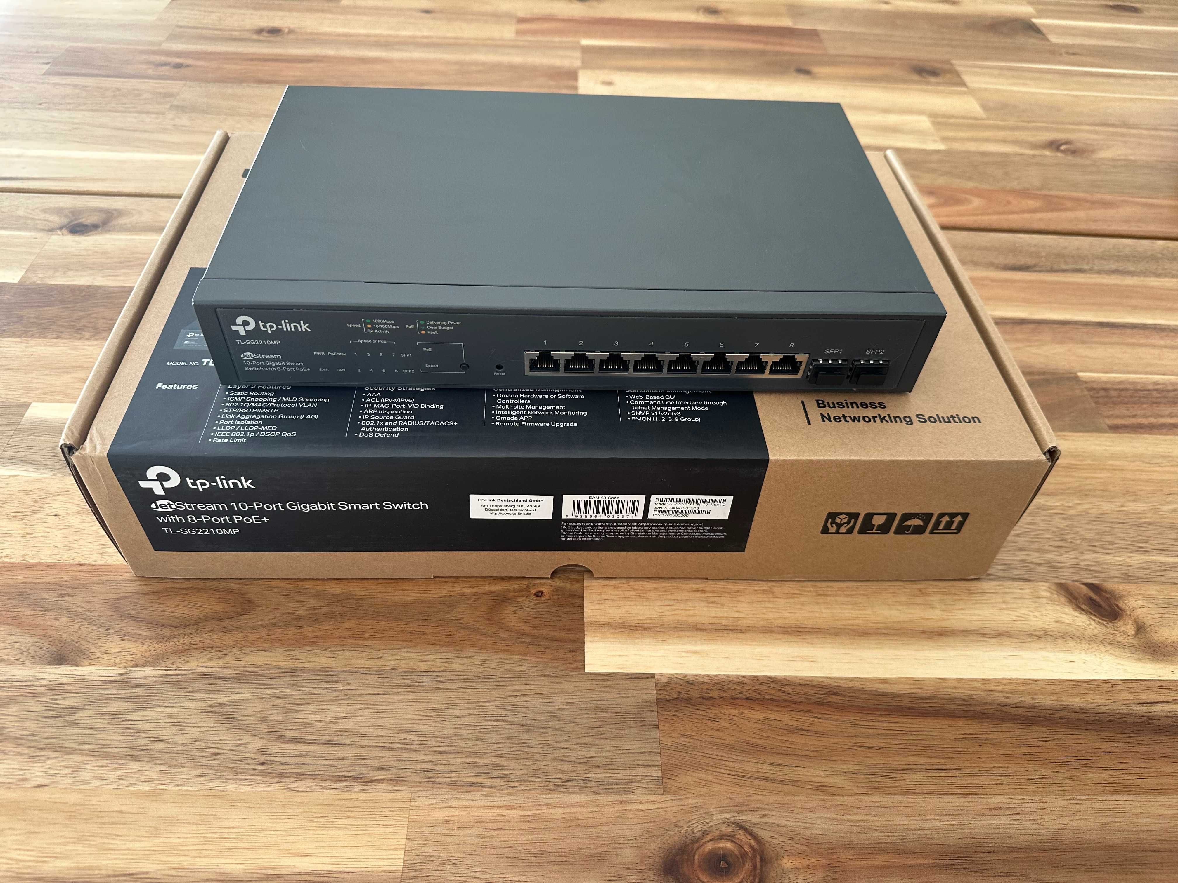 TP-Link TL-SG2210MP Jetstream 10-Port Gigabit Smart Switch