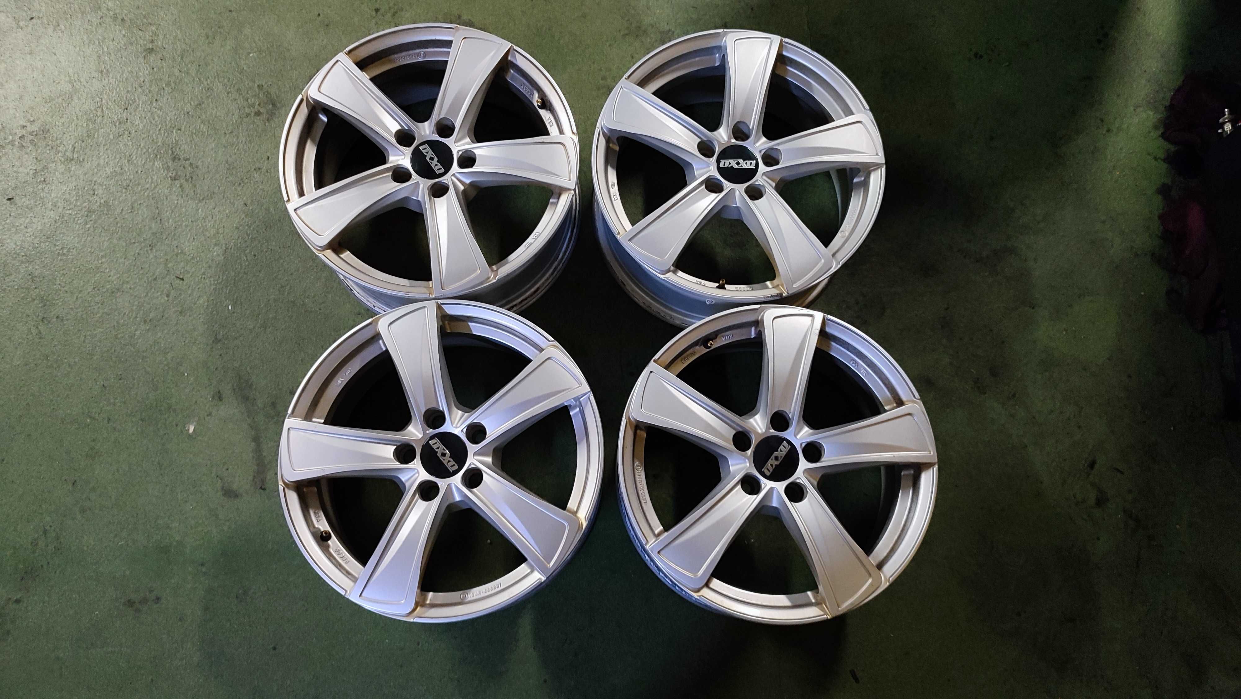 Felgi aluminiowe 17'' Oxxo 7Jx17 5x112x57,1mm ET40 Vw Audi Seat Skoda