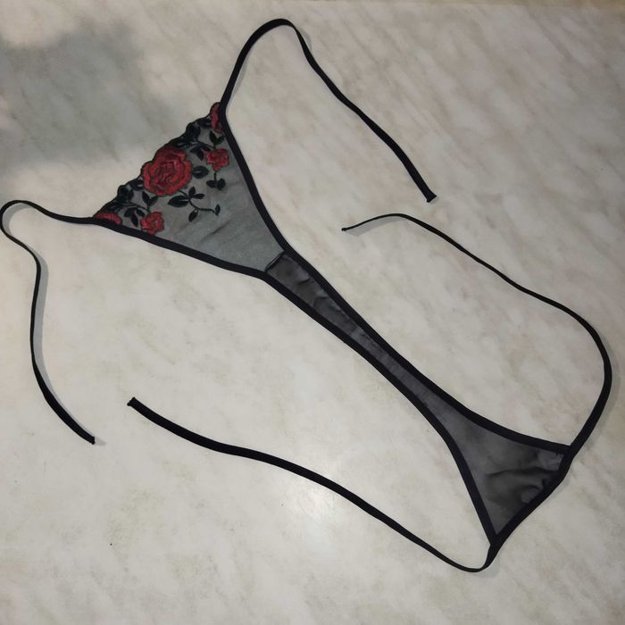 Женский красивый комплект, размер М