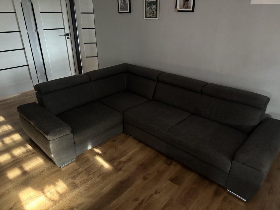 Narożnik rogówka z funkcja spania 270x200