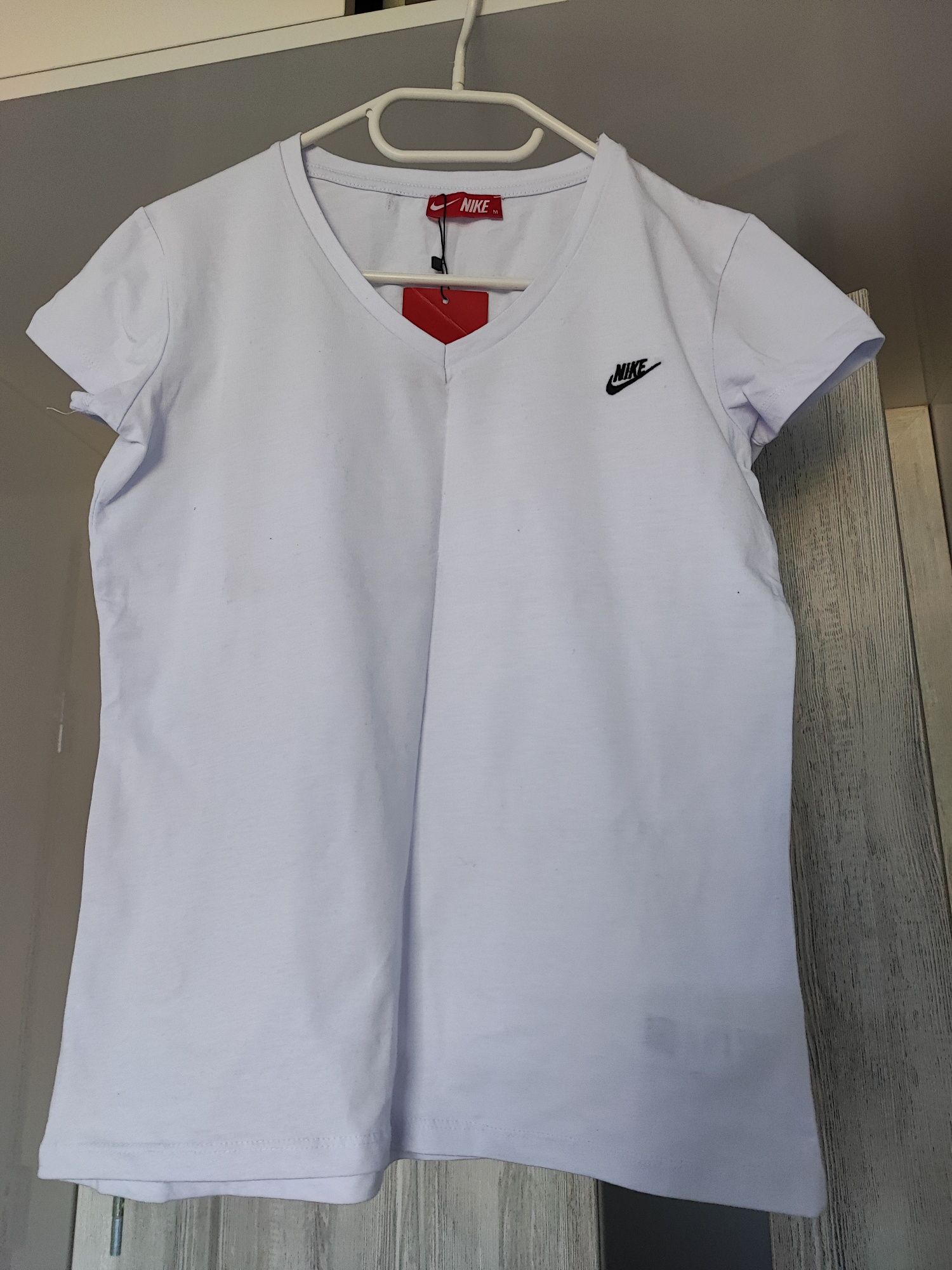 T-shirt Nike w rozmiarze M