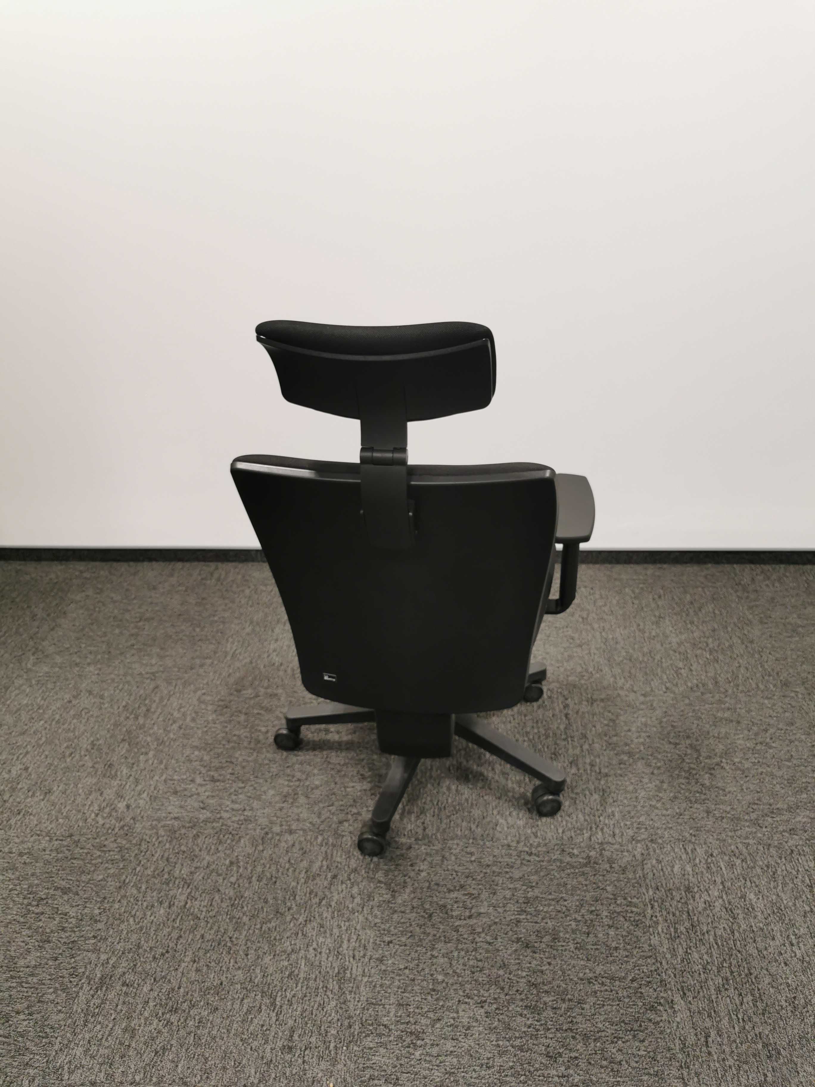 Nowe krzesła LD Seating LYRA krzesło katalogu NoNameOffice 2025