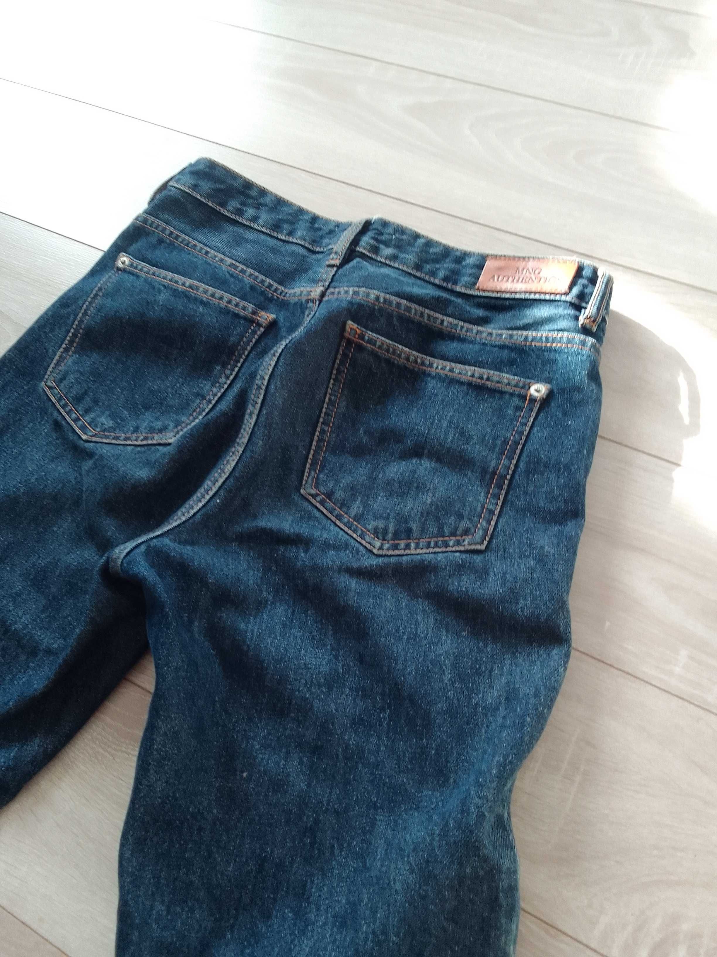 Сині джинси MANGO