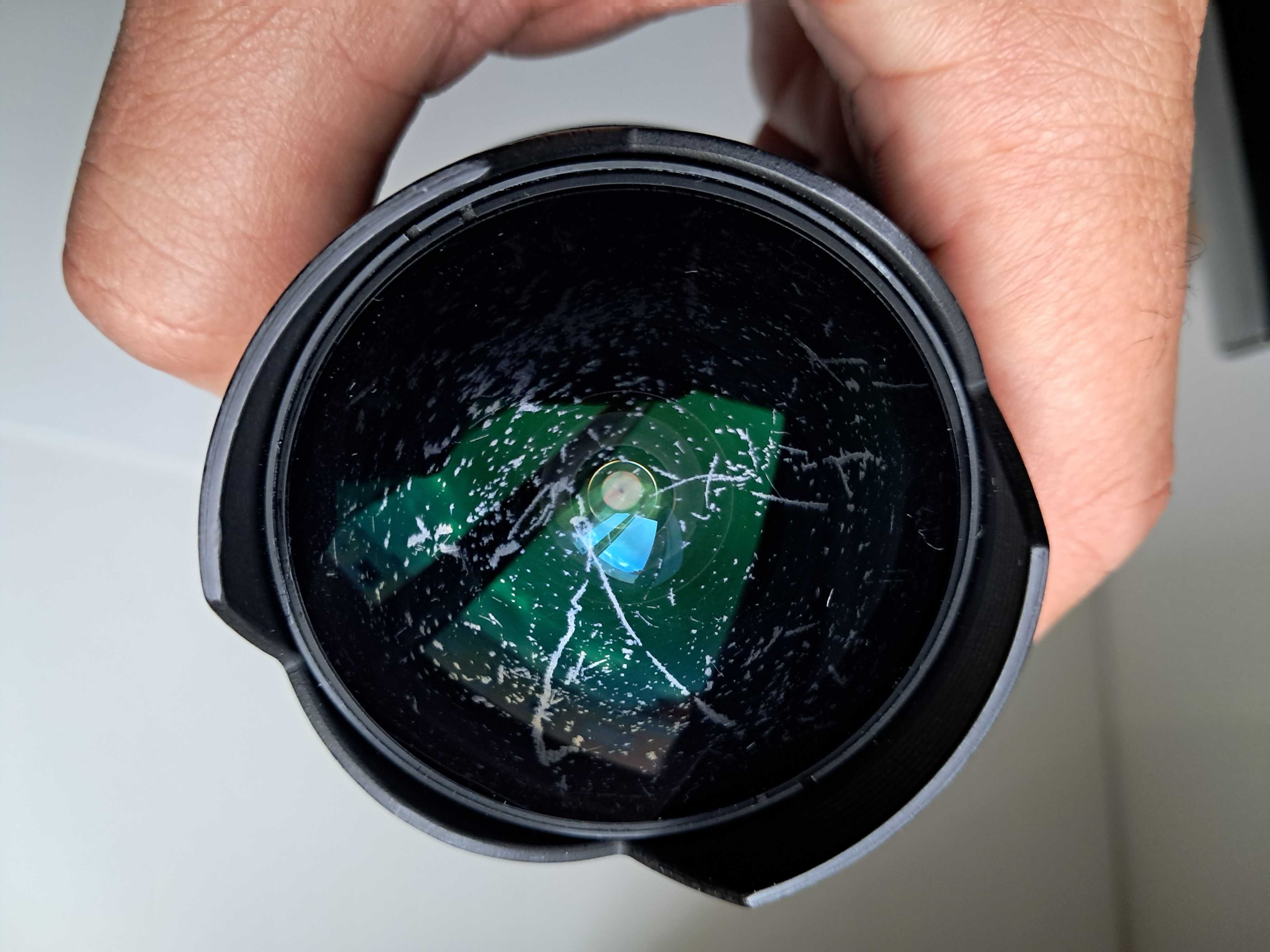 Lente Nikon AF DX Fisheye-Nikkor 10.5 2.8G ED