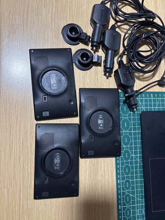 3 GPS Garmin Drive 1 - 50 LMT e 2 - 51 LMT-S