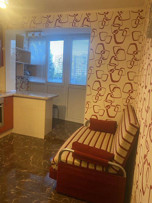 Здам 1 кім. квартиру біля метро Мінська, вул. Івасюка, 27А