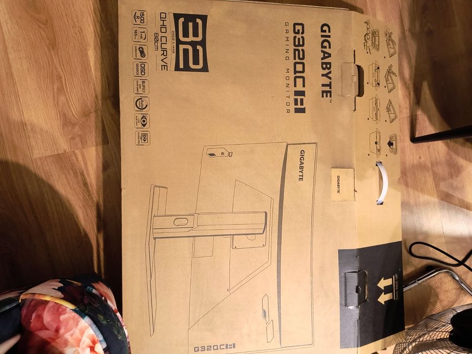 Monitor Gigabyte
