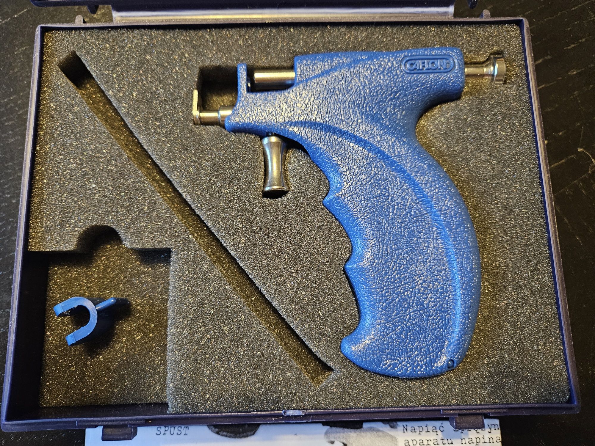CAFLON pistolet do piercingu przekłucie uszu do kolczyków kosmetologia