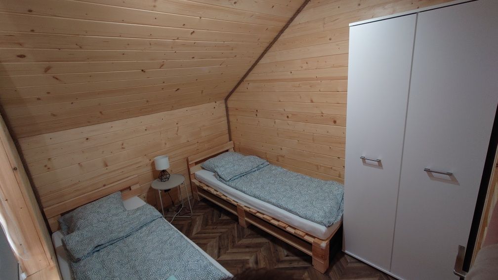 Apartamenty, domek,  pokoje, noclegi Okuninka - Sosnowy Zakątek