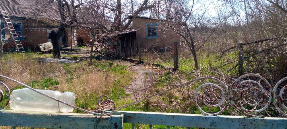 Продам будинок з землею або здам в аренду