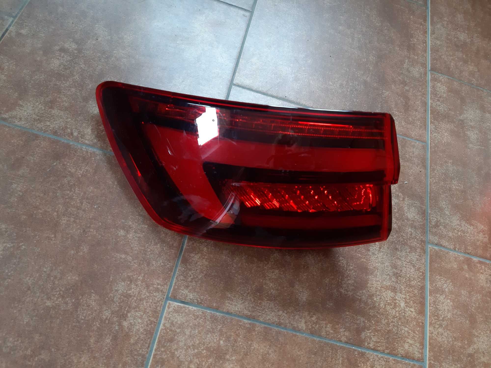 Audi A4 8W kombi lampa lewy tył matrix