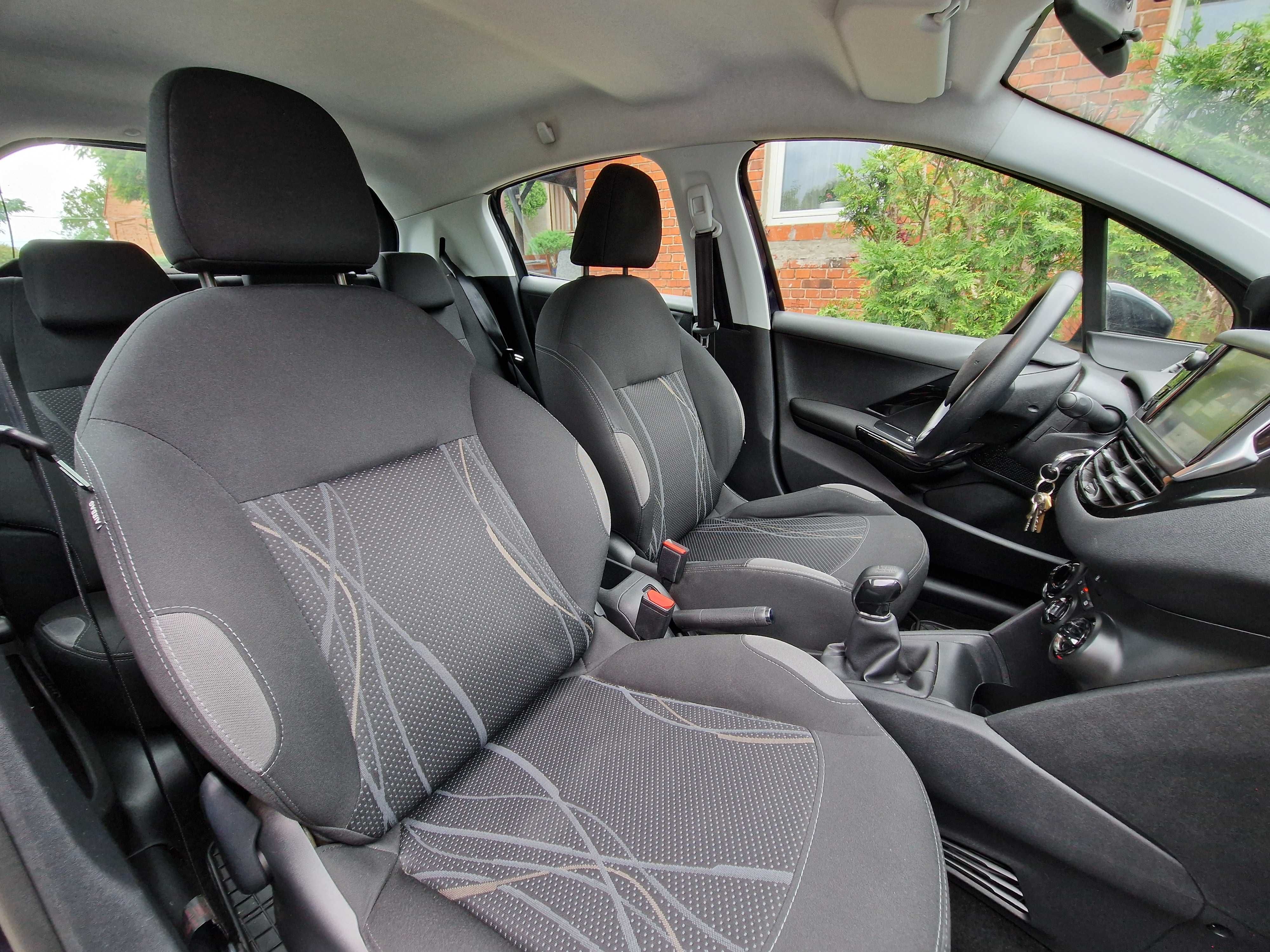 Peugeot 208 1.4 HDI 68KM 5 drzwiowy Bardzo oszczędny!
