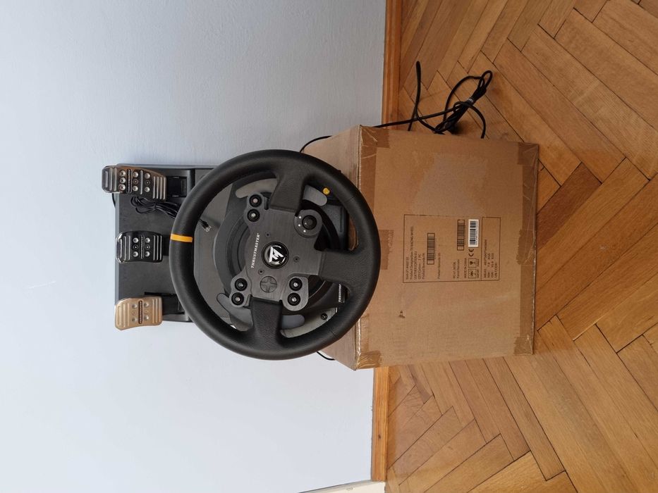 Thrustmaster TX Racing Wheel Leather Edition