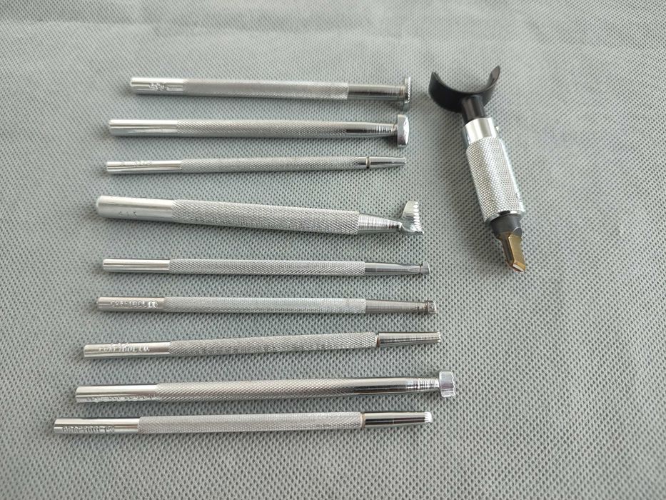 Набір інструментів для тиснення шкіри