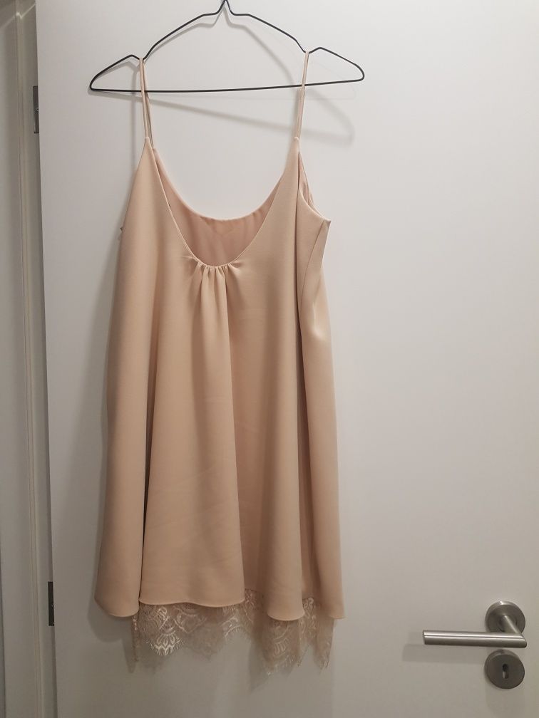 Vestido Bege Zara