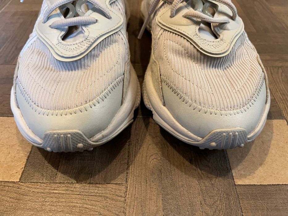 Кросівки,кроссовки Adidas Ozweego