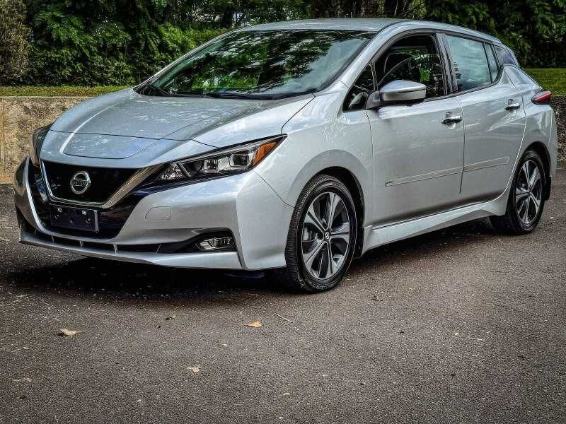 2018 Nissan LEAF SL