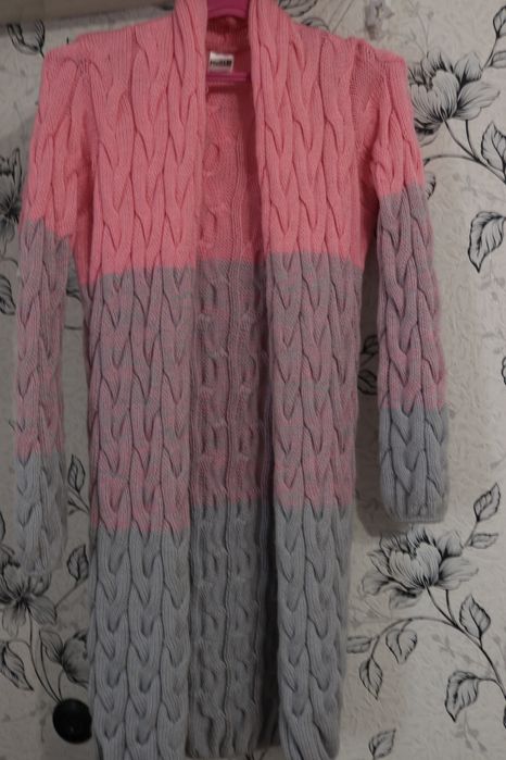 Кардиган ношений декілька разів
