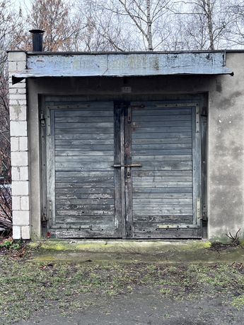 Garaż murowany - własność