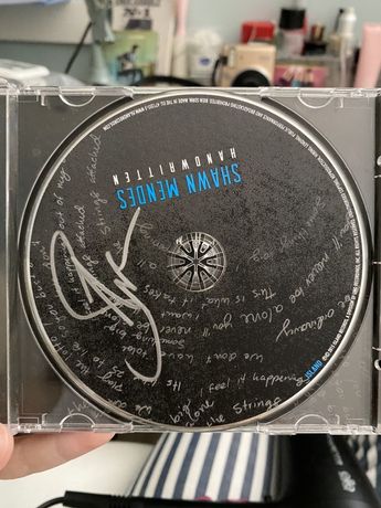 CD Autografado por Shawn