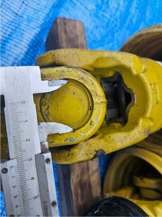 Wałek Przekaźnika Mocy Wom Walterscheid 200/280 W 2400-25 Frez 6 Gwiaz