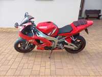 Yamaha R1 2001 RN04