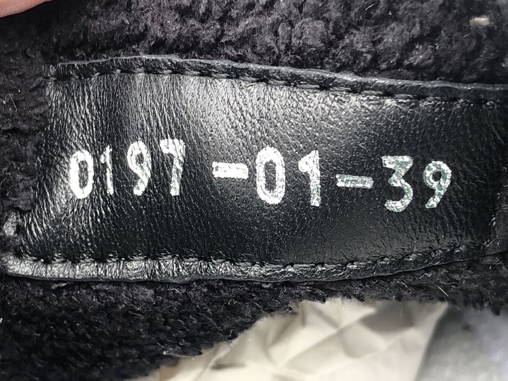 Кросівки Gucci з номером  Розмір 39 Євросток