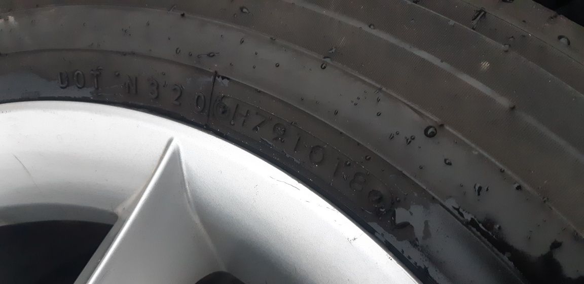 Alufelgi koła lato Kia Carens III 5x114,3 ET51 205/60R16 ori