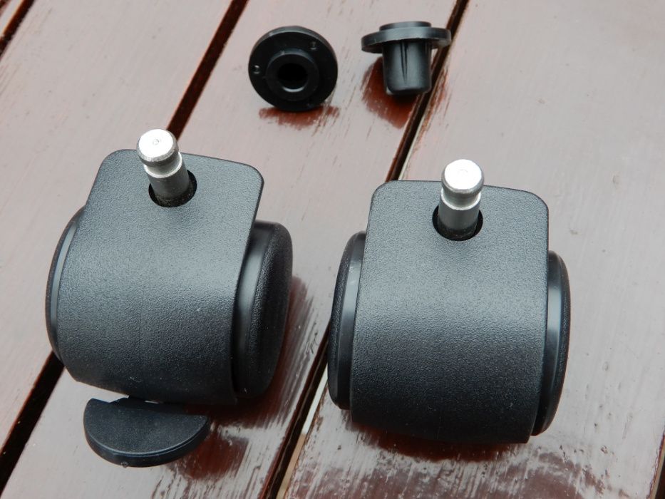 Kółko meblowe fi 40mm z hamulcem mocowanie tulejka