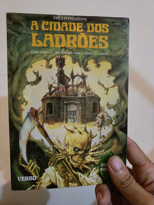 Livro Aventuras Fantásticas N5 A CIDADE DOS LADRÕES