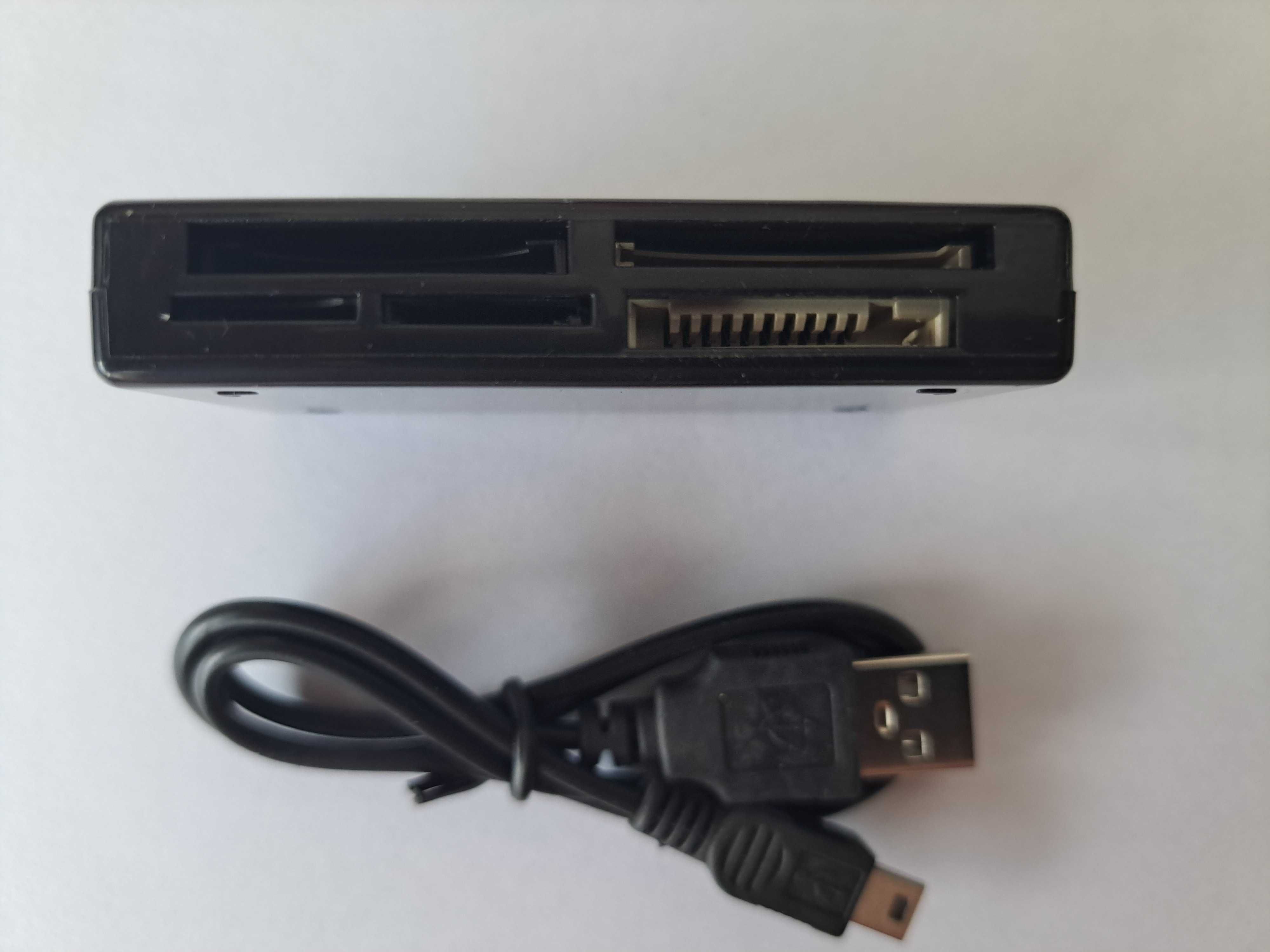 Mini czytnik kart pamięci  6w1 USB 2.0, wielofunkcyjny czytnik kart