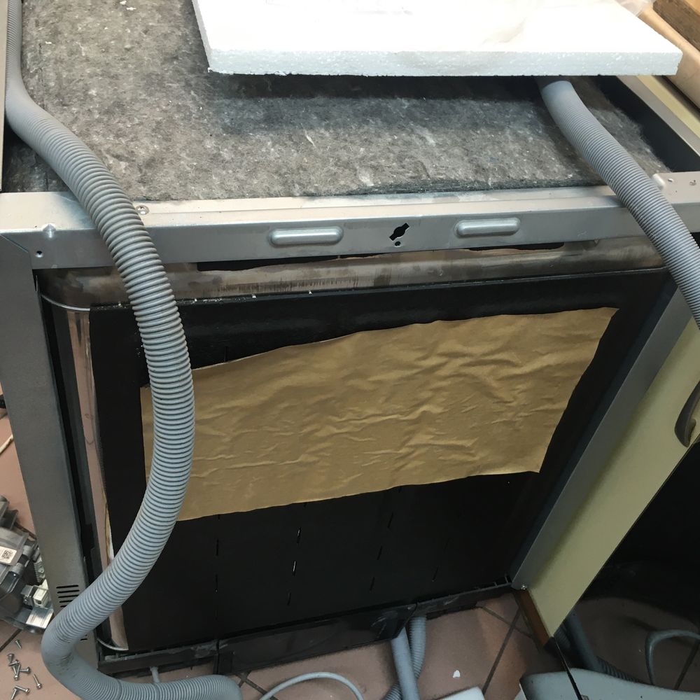 Zmywarka Samsung DW60K8550BB na części