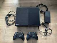 Xbox One 500GB + 2 Comandos