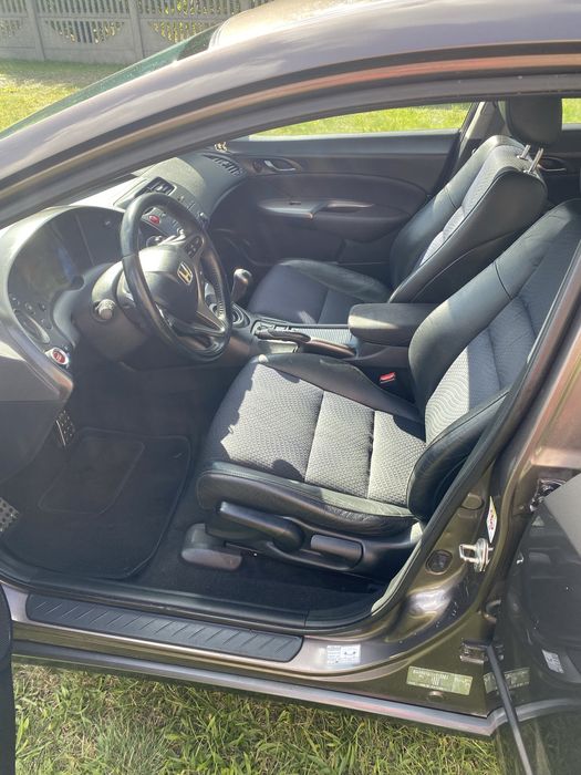 Honda Civic UFO 2.2d 2010r ładna
