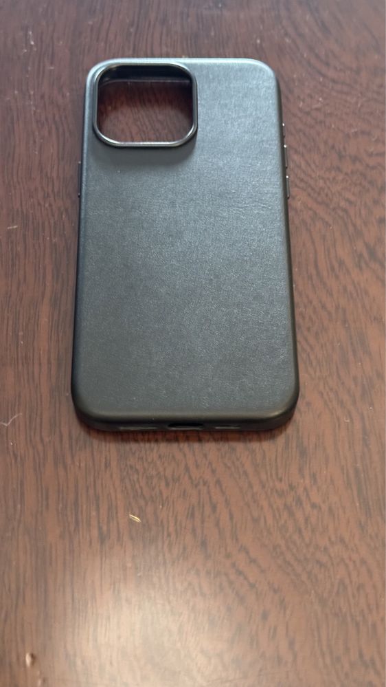 Capa iPhone 15 Pro Max (pele)