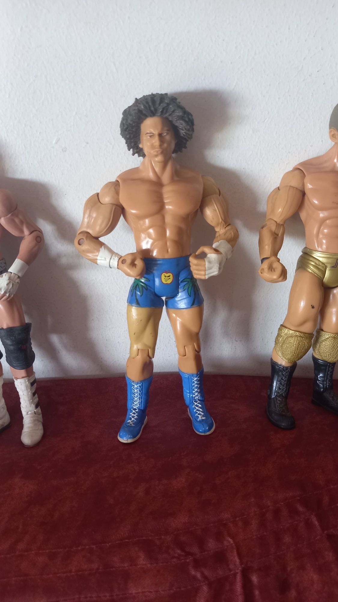 Conjunto 6 bonecos WWE (usados)