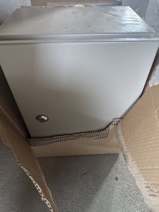 rozdzielnia elektryczna niskiego napięcia