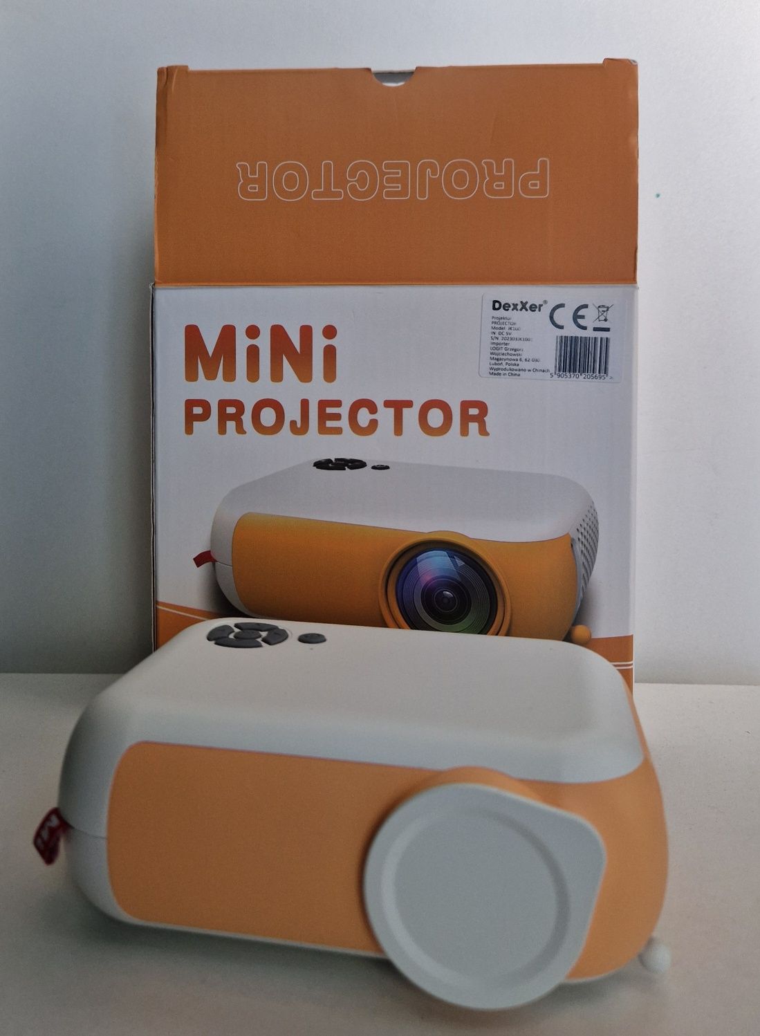 Projektor mini Rzutnik LED Zenwire A10 Full HD Przenośny
Projektor min