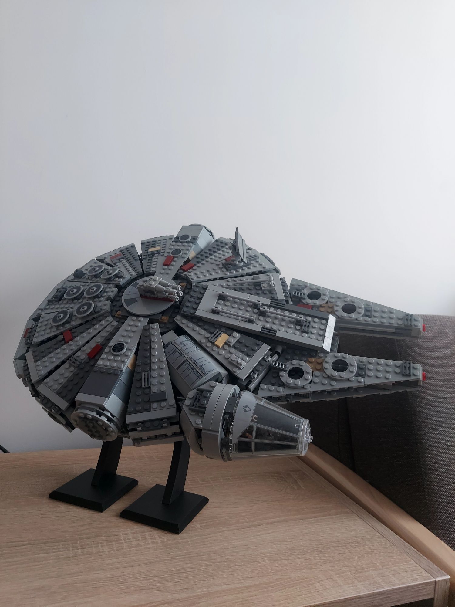 Lego Star Wars 75105 Millennium Falcon