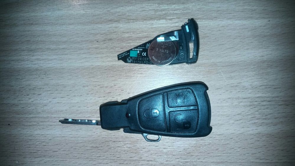 Ключ Mercedes w214