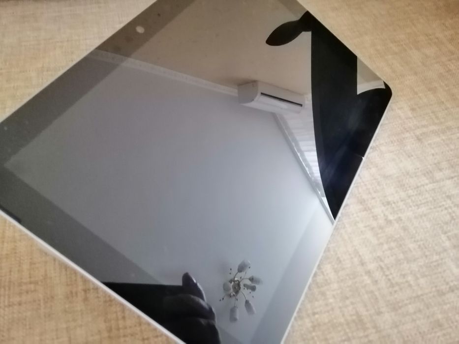 Планшет Microsoft  Pentium 4415SY  8/128Gb (1824)