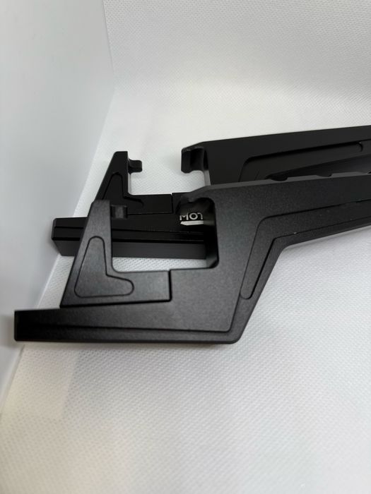 Пасажирські підніжки подовжені на мотоцикл