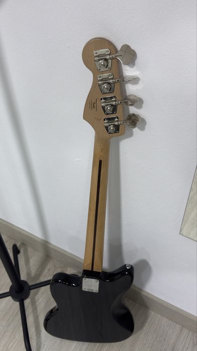 Fender SQ Aff. Jaguar Bass MN H BK