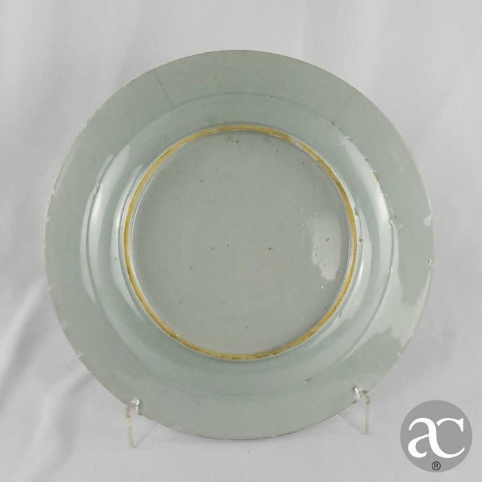 Grande Prato Porcelana da China, flores, período Qianlong, séc. XVIII